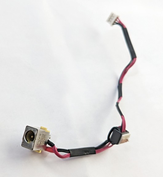 Acer Aspire V3-571 50.PTD02.001 DC power jack 5.5x1.7mm, 4-pin 