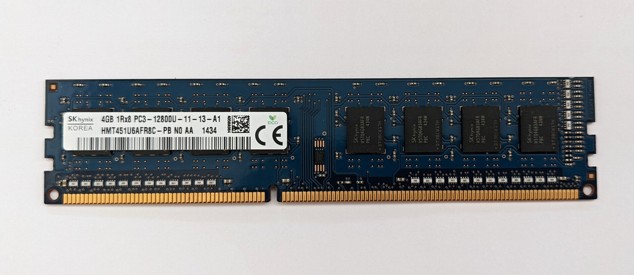 SK Hynix 4GB 240Pin DIMM DDR3 HMT451U6AFR8C-PB, 1.5V, 1Rx8, non-ECC, CL 11, PC3L-12800, 1600MHz SKLADEM