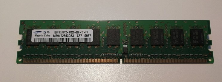 SAMSUNG M391T2863QZ3-CF7 1GB server DIMM DDR2 PC6400 unbuf ECC 1.8v 1RX8 240P 12