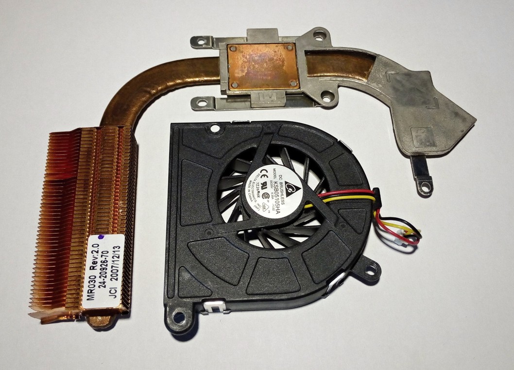 FUJITSU SIEMENS AMILO SI2636 - CPU HEATSINK + FAN MR030 24-20926-70