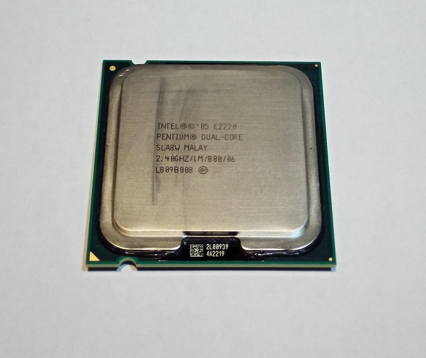 Intel Pentium E2220,  2,4GHz Dual-Core, HH80557PG0561M SKLADEM
