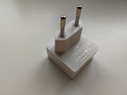 Nabíječ pro UMI ZERO CHARGER 5.7V a 2.4A UMIZERO5.7V SKLADEM